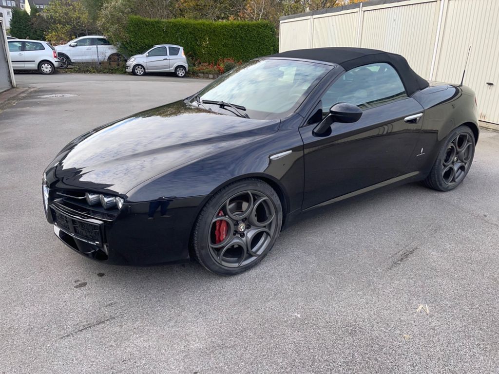 Bild des Angebotes Alfa Romeo Spider 1.8 16V TBi 2HD 19Zoll leder Carbon Ausst