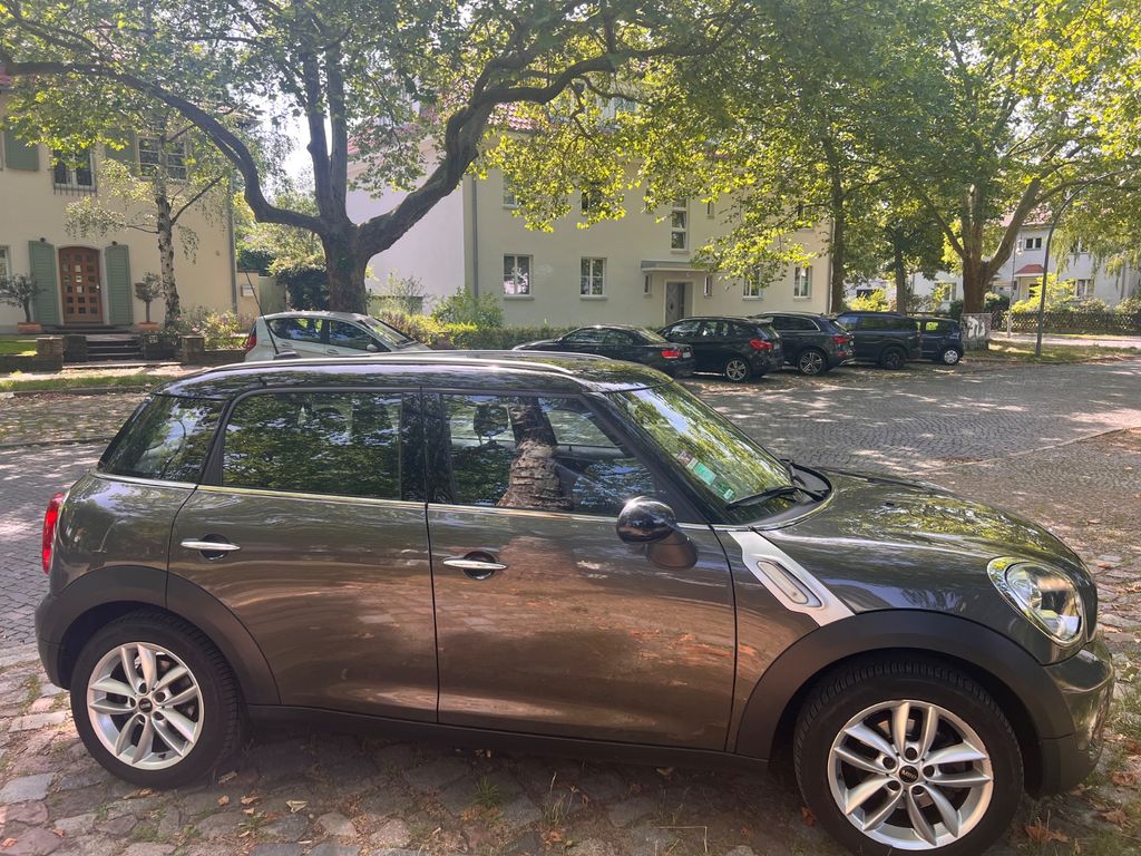 Bild des Angebotes MINI Cooper D Countryman (AUT) mit el. Schiebedach