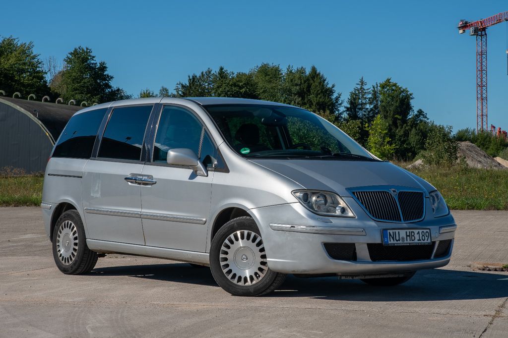 Bild des Angebotes Lancia Phedra 2.0 16v Multijet 100kW Emblema ohne TÜV
