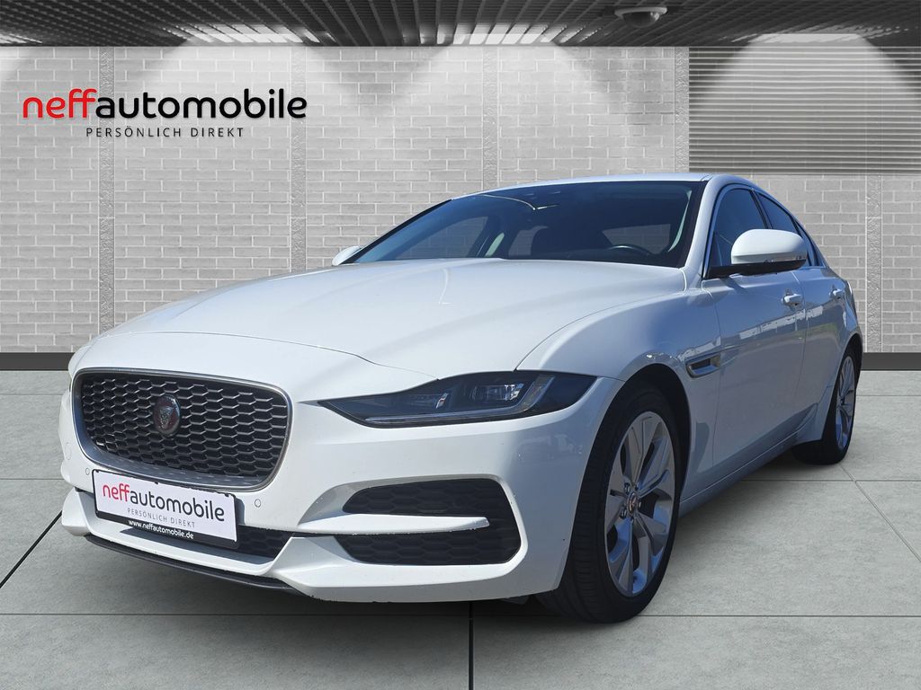 Bild des Angebotes Jaguar XE S  AWD D180 Leder+LED+Navi+Kamera