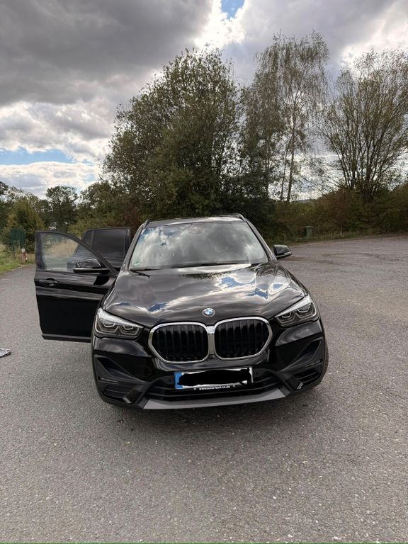 Bild des Angebotes BMW X1 SDrive18i Navi Sitzheizung LED PDC