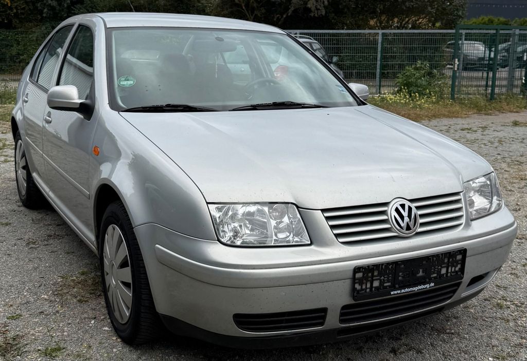 Bild des Angebotes Volkswagen Bora 1.6 Auto Comfortline