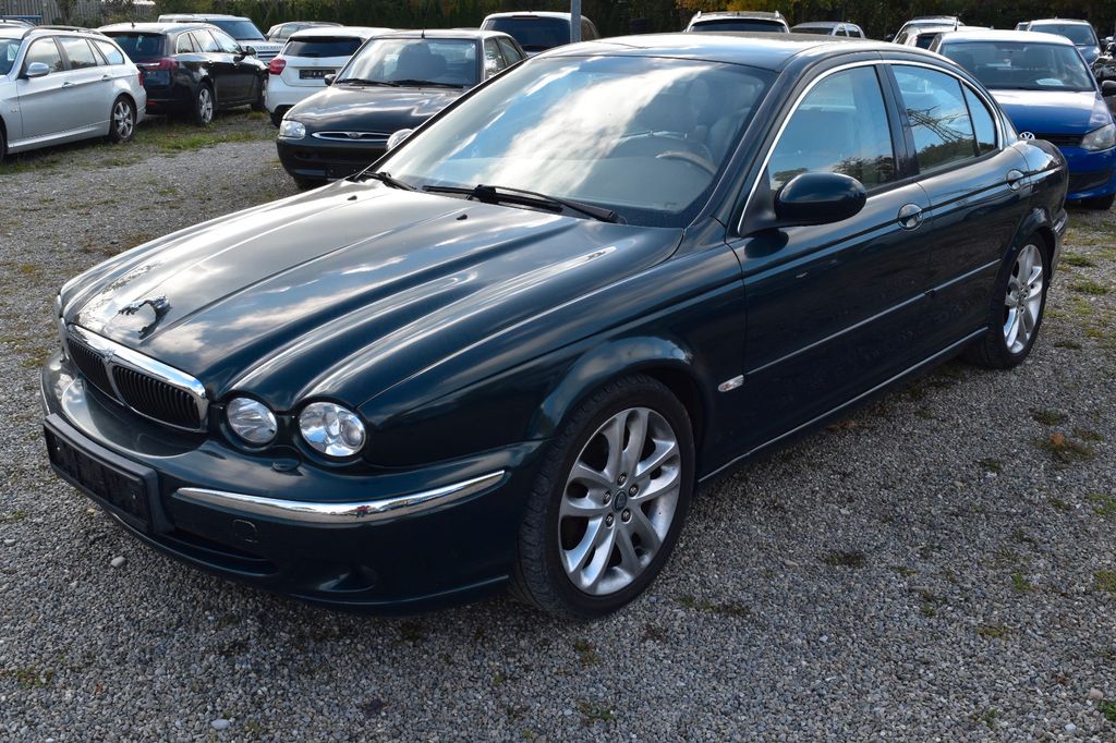 Bild des Angebotes Jaguar X-Type 2.5 V6 Executive