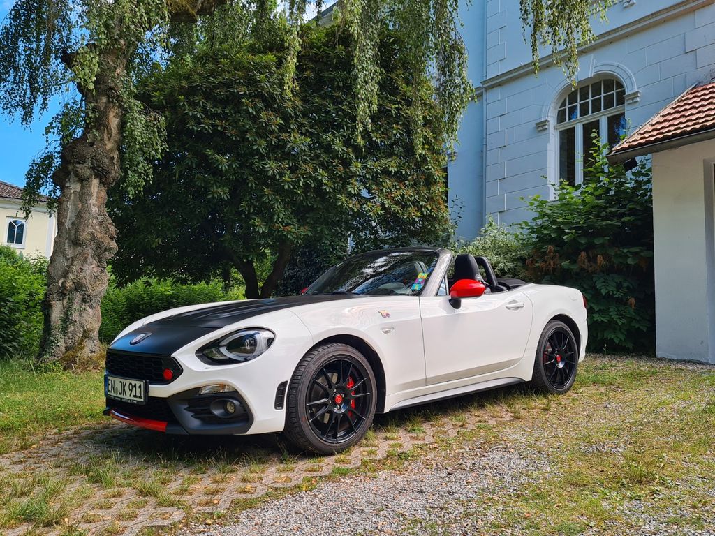 Abarth 124 GT limitiert auf 124 Stück pro Jahr 1. Hd.