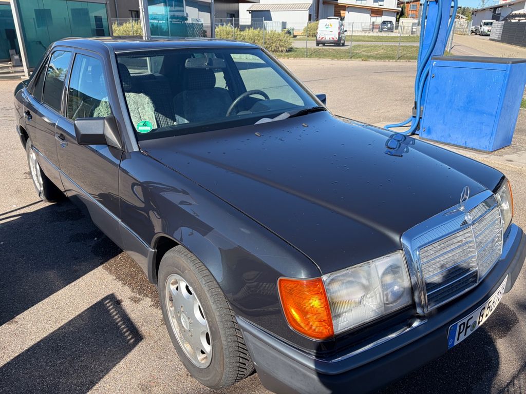 Bild des Angebotes Mercedes-Benz 300D / W124 / Oldtimerzulassung