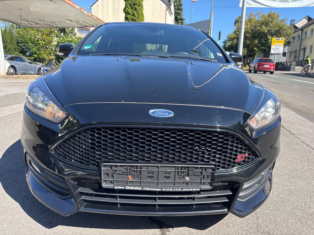 Ford Focus Lim. ST