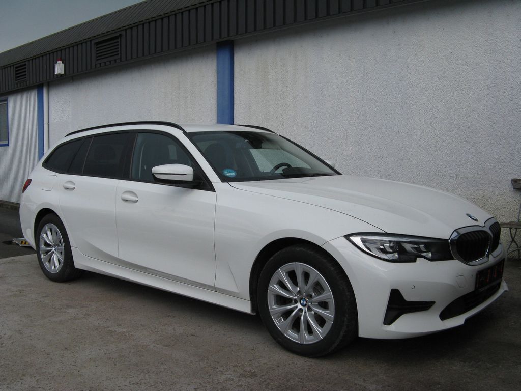 Bild des Angebotes BMW 320 d Touring xDrive LED NAVI SHZ HIFI S-SITZ 1