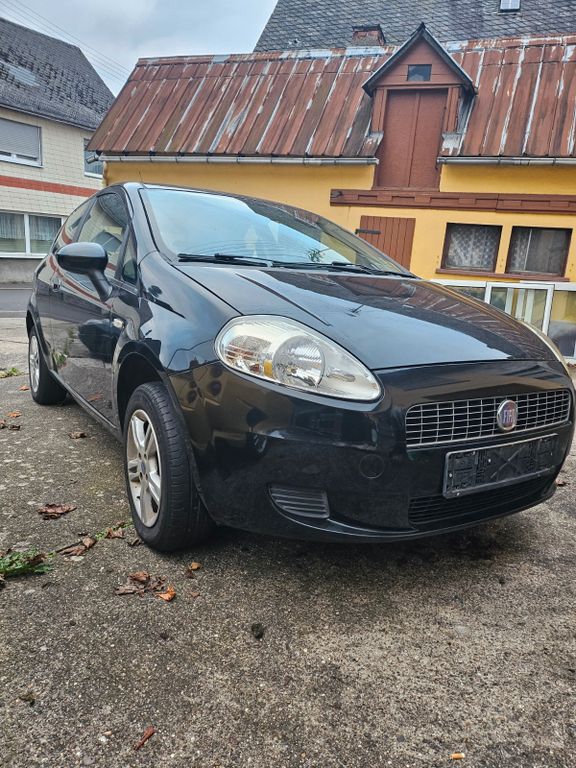 Bild des Angebotes Fiat Grande Punto 1.4 8V Dynamic Dynamic