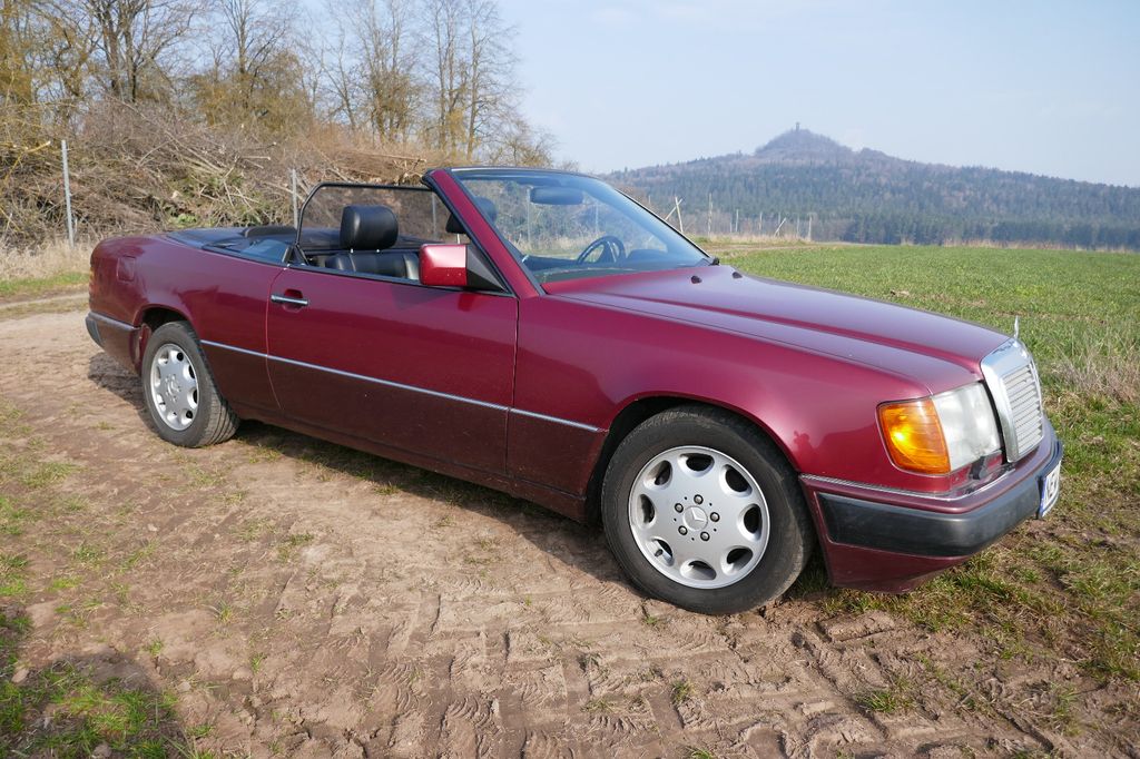 Bild des Angebotes Mercedes-Benz 300-24V