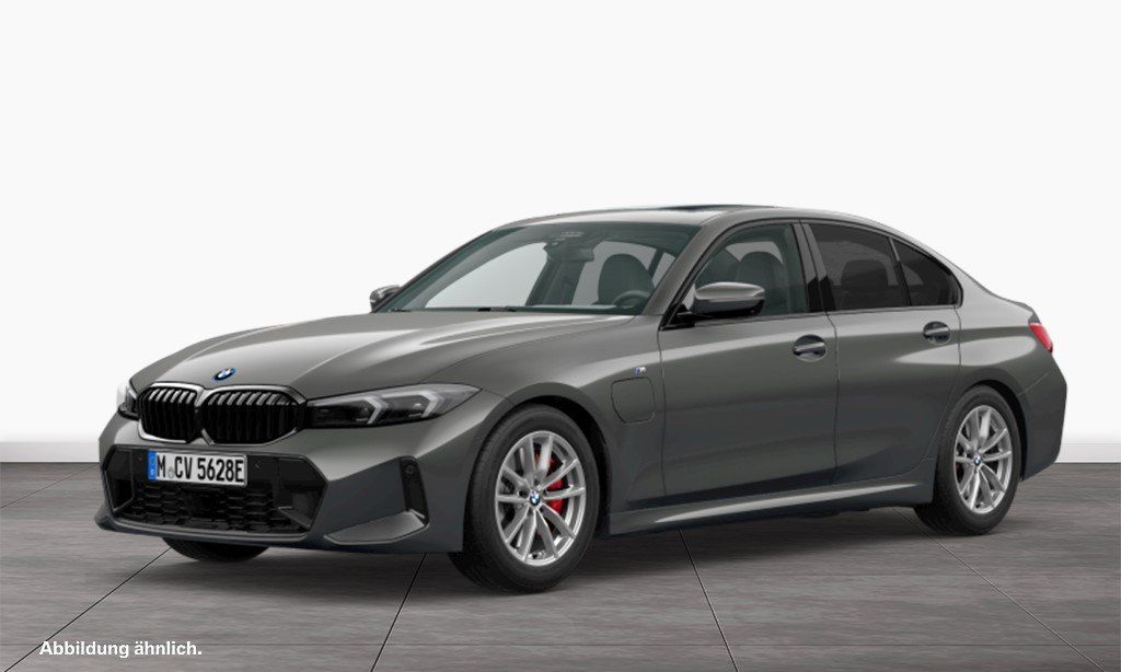 Bild des Angebotes BMW 330e Limousine Winterräder inkl.