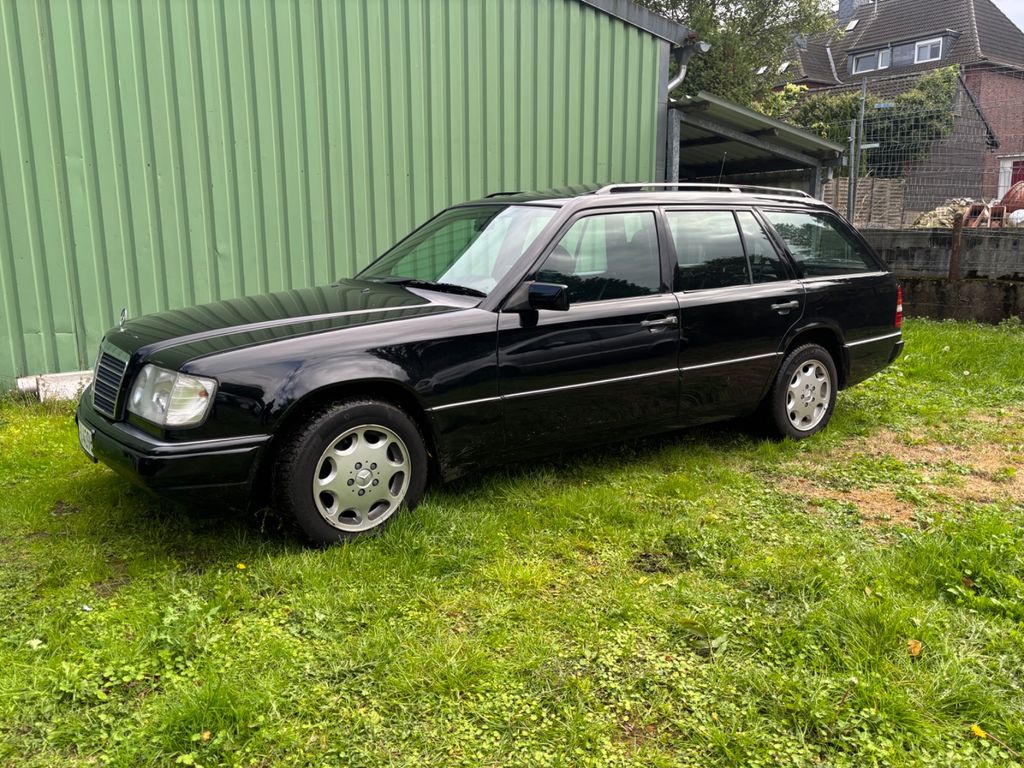 Bild des Angebotes Mercedes-Benz 280
