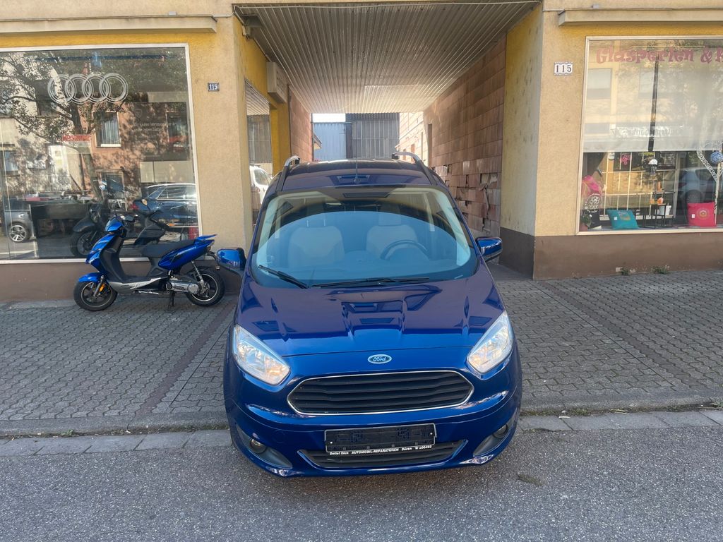 Bild des Angebotes Ford Tourneo Courier Titanium 1.Hand neu TÜV