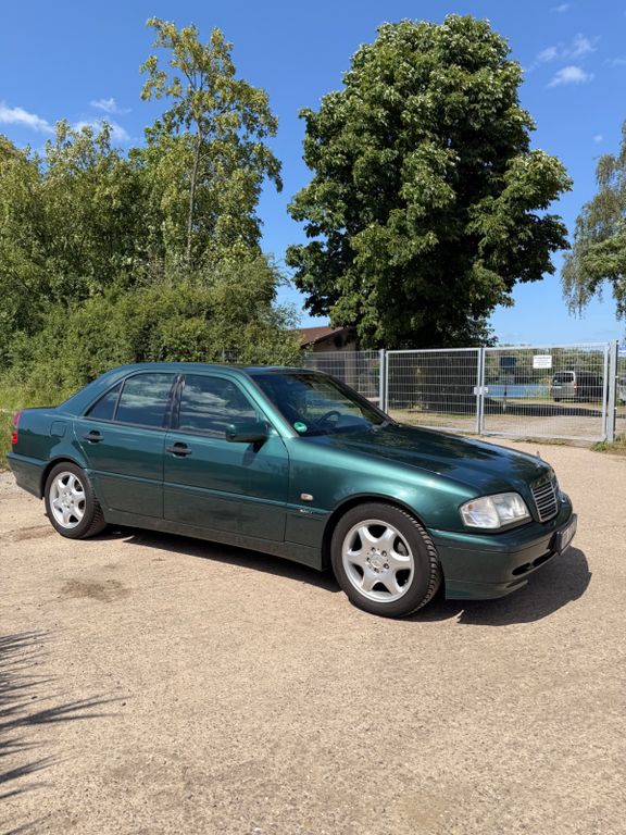 Bild des Angebotes Mercedes-Benz C 200 SPORT Sport