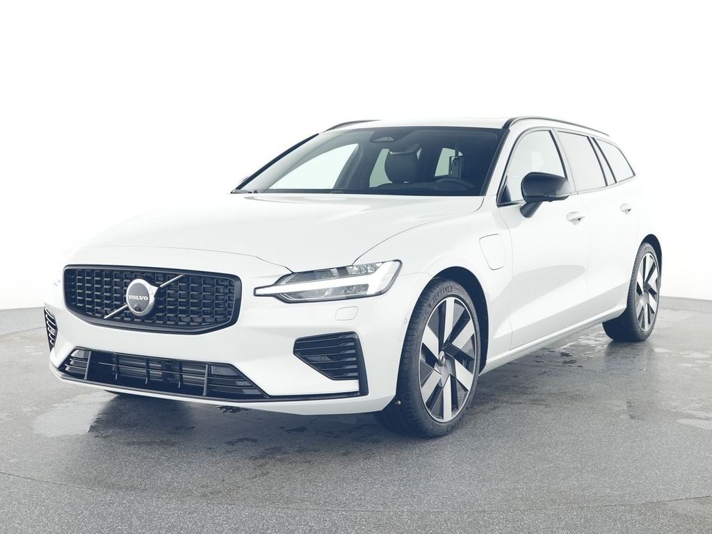 Bild des Angebotes Volvo V60 Plus Dark T6 AWD !!!PANO+HUD+360°+STANDHZG.