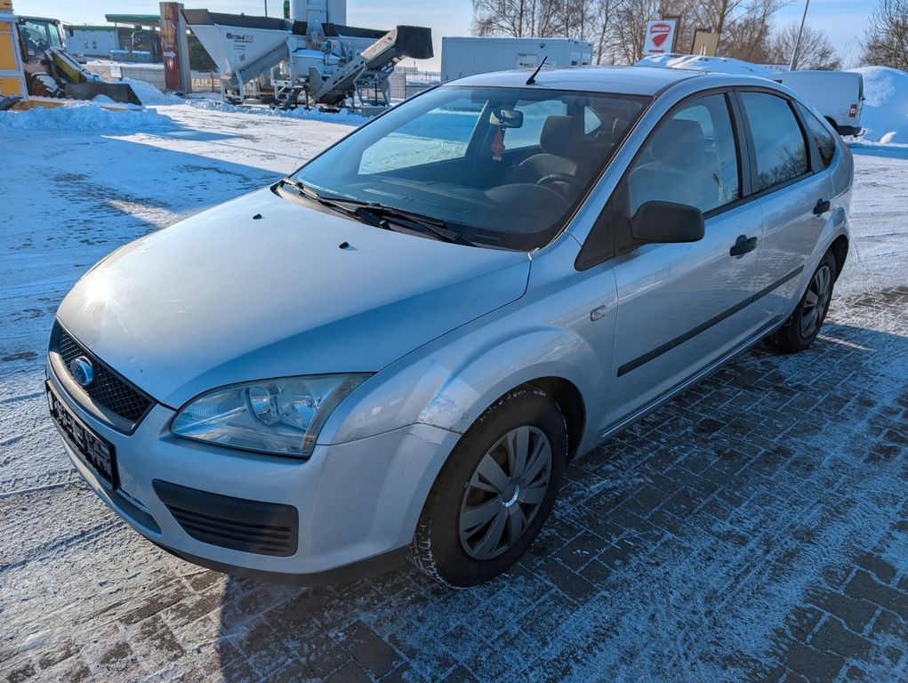 Bild des Angebotes Ford Focus Lim. Trend Klima HU 11/2026 !!!