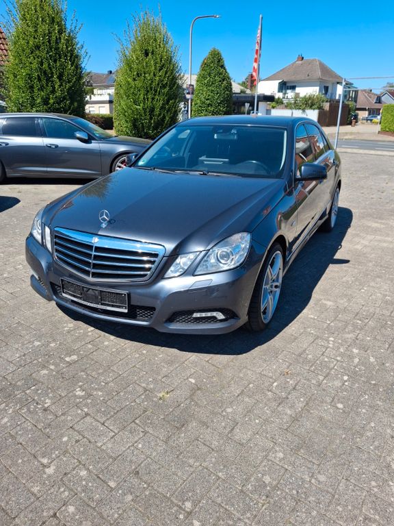 Bild des Angebotes Mercedes-Benz E 200 E Limousine E 200 CGI BlueEfficiency