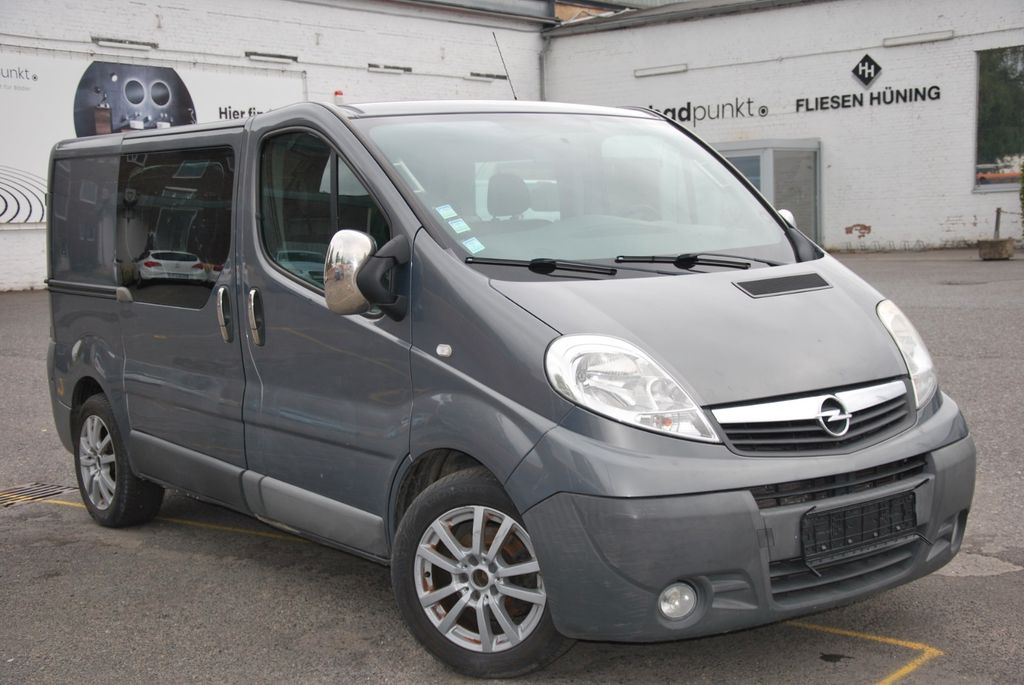 Opel Vivaro DOKA/KLIMA/ KAMERA/TEMPOMAT/5SITZE
