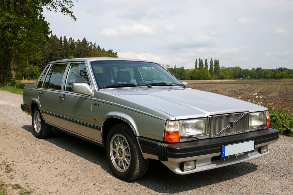 Bild des Angebotes Volvo 760 GLE