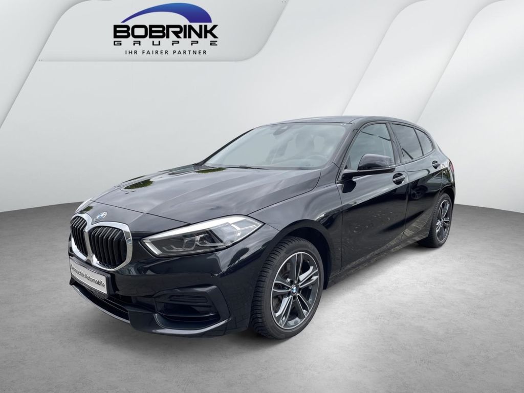Bild des Angebotes BMW 120 i Sport Line Navi Sitzhzg. PDC Sportsitz LED