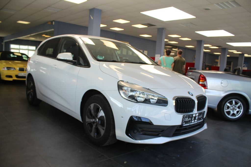 Bild des Angebotes BMW 216 216i Active Tourer - Navi - SHZ - PDC - 1.HA