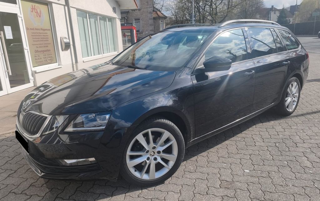 Bild des Angebotes Skoda Octavia 2.0 TDI DSG Drive Combi Drive