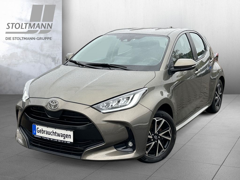 Bild des Angebotes Toyota Yaris Hybrid 1.5 VVT-i Team Deutschland