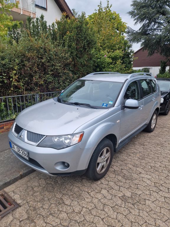 Bild des Angebotes Mitsubishi Outlander 2.4 Benziner | AHK | Sitzheizung |