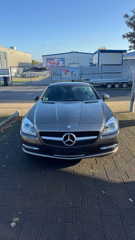 Bild des Angebotes Mercedes-Benz SLK 200