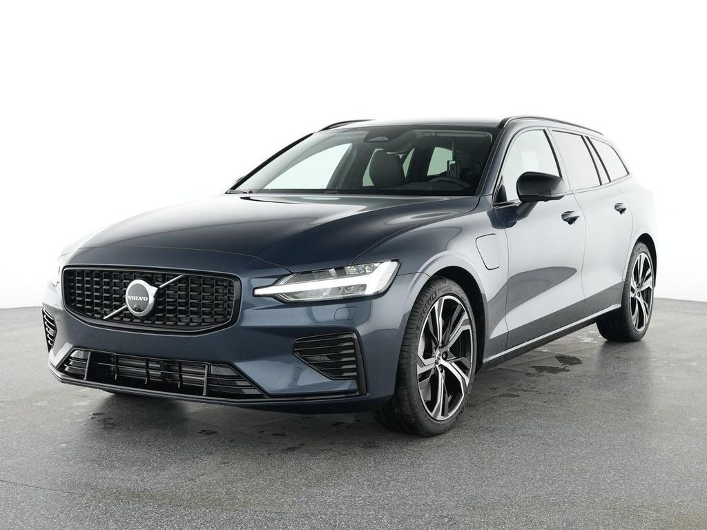 Bild des Angebotes Volvo V60 Kombi Plus Dark Recharge Plug-In Hybrid AWD