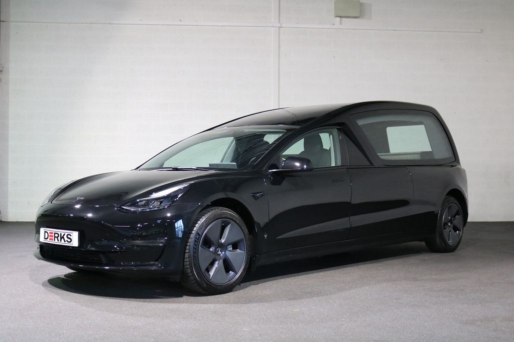 Bild des Angebotes Tesla Hearse 3 Bestattungswagen Leichenwagen