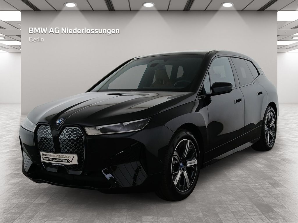 Bild des Angebotes BMW iX xDrive40 Driv.Assist.Prof Harman/K Kamera