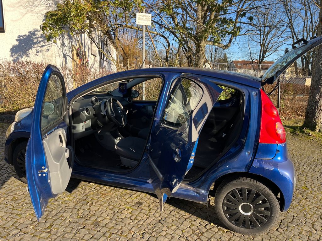 Bild des Angebotes Peugeot 107 Filou 70 Filou