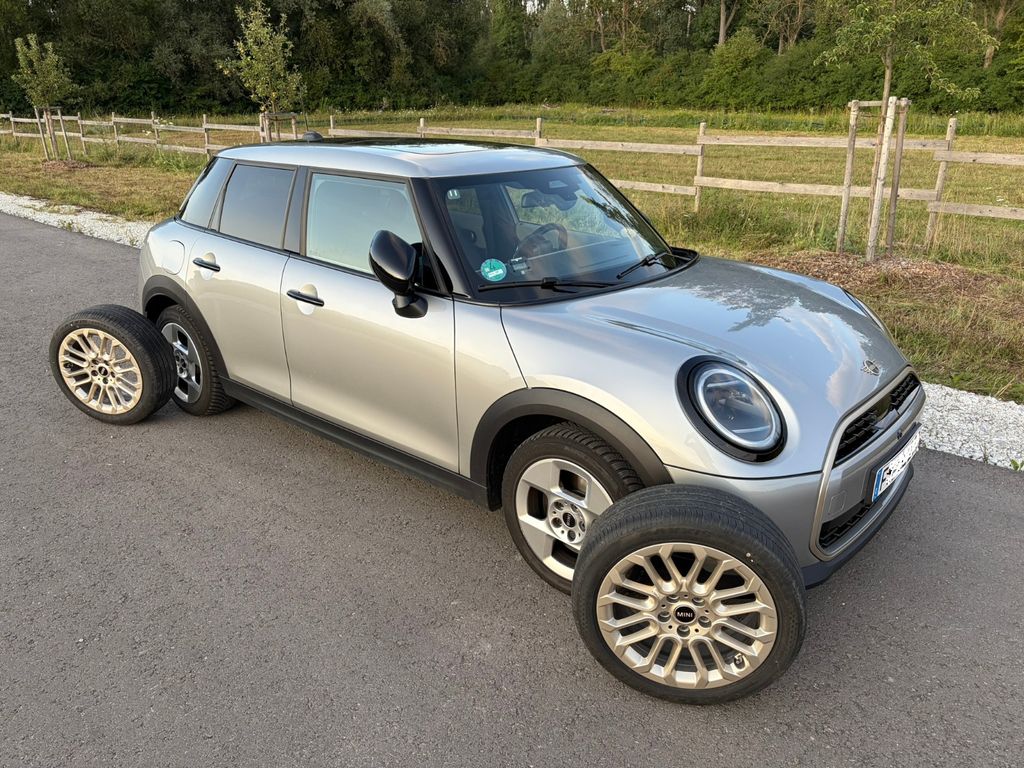 Bild des Angebotes MINI Cooper C, XL Paket, Favoured Trim + Winterräder