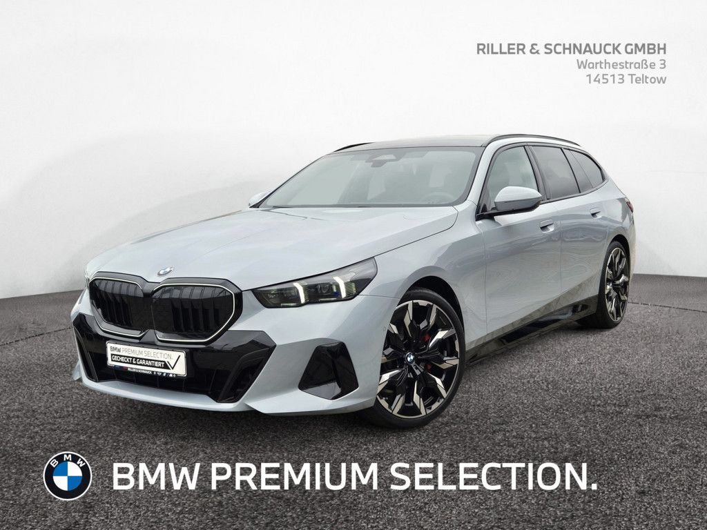 Bild des Angebotes BMW 520i Touring M Sport Pro 21 ZOLL+B&W+PANO+AHK