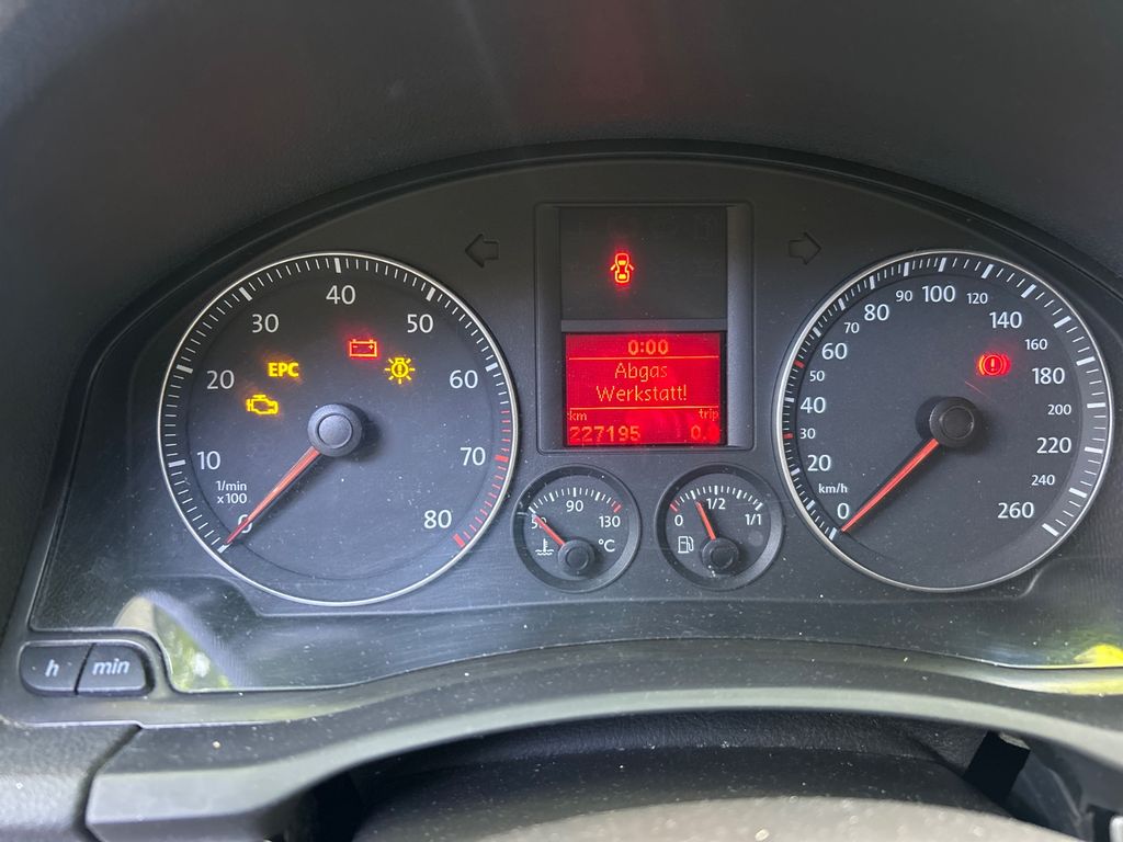 Bild des Angebotes Volkswagen Golf 1.6 Sportline Sportline