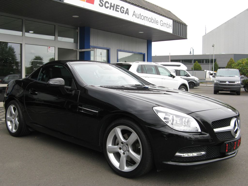 Bild des Angebotes Mercedes-Benz SLK 200 SLK  NAVI PSSD XEN SHZ LED 17" AIRSCARF