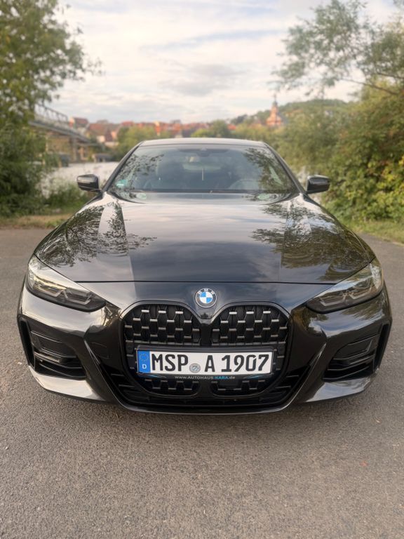 Bild des Angebotes BMW 430i Coupé M Sport A M Sport, Garantie März 2027