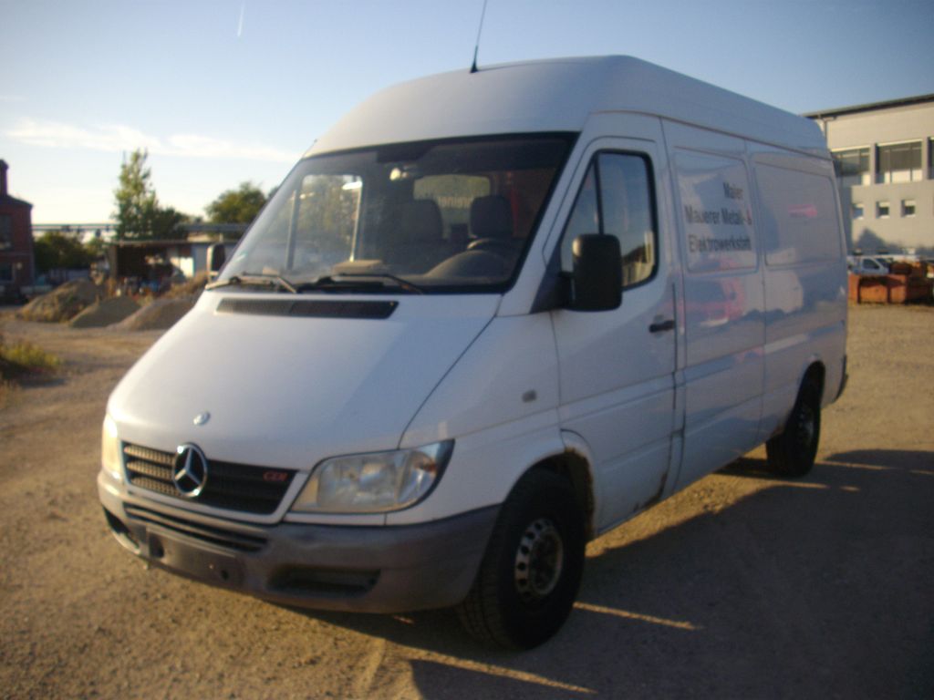 Bild des Angebotes Mercedes-Benz Sprinter 211 CDI, 80 Kw, hoch/lang, 141´Km , TÜV