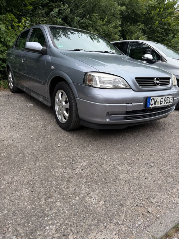 Opel Astra 1.6 Njoy Njoy