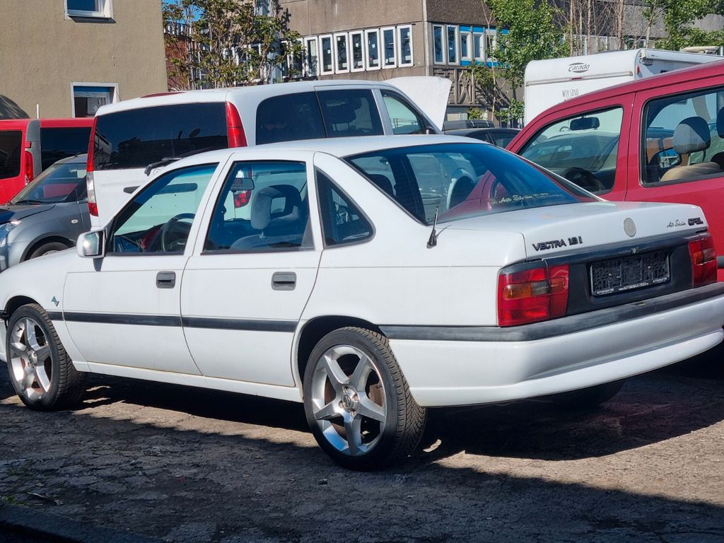 Bild des Angebotes Opel Vectra 1.8i CDX CDX