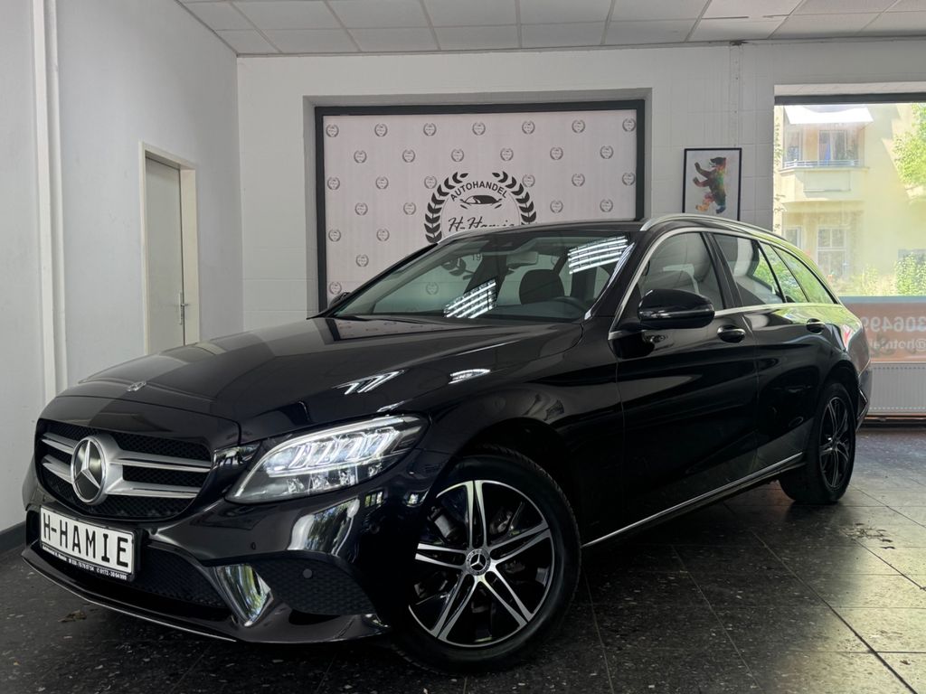 Bild des Angebotes Mercedes-Benz C 200 T-MODELL  AUTO NAVI CAM LEDER T-WINKEL 8-F