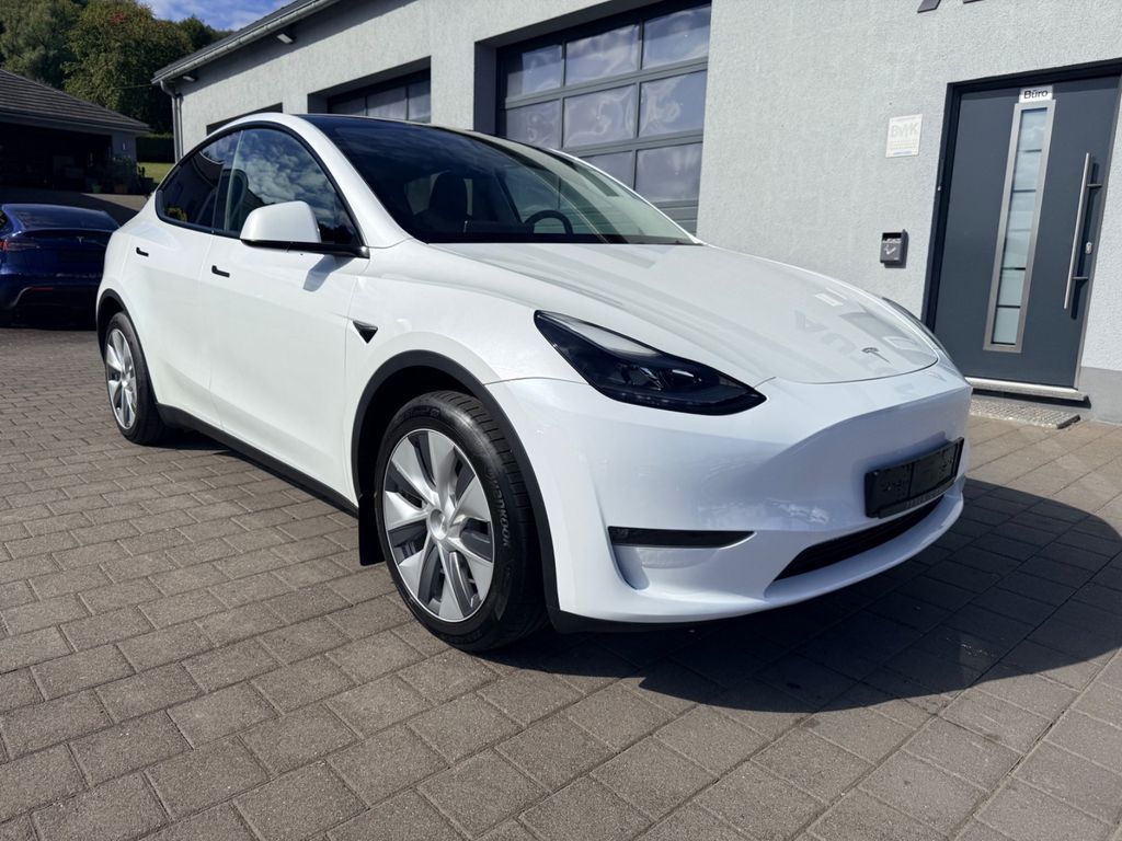 Bild des Angebotes Tesla Model Y LR AWD | *1. Hand* | RYZEN |