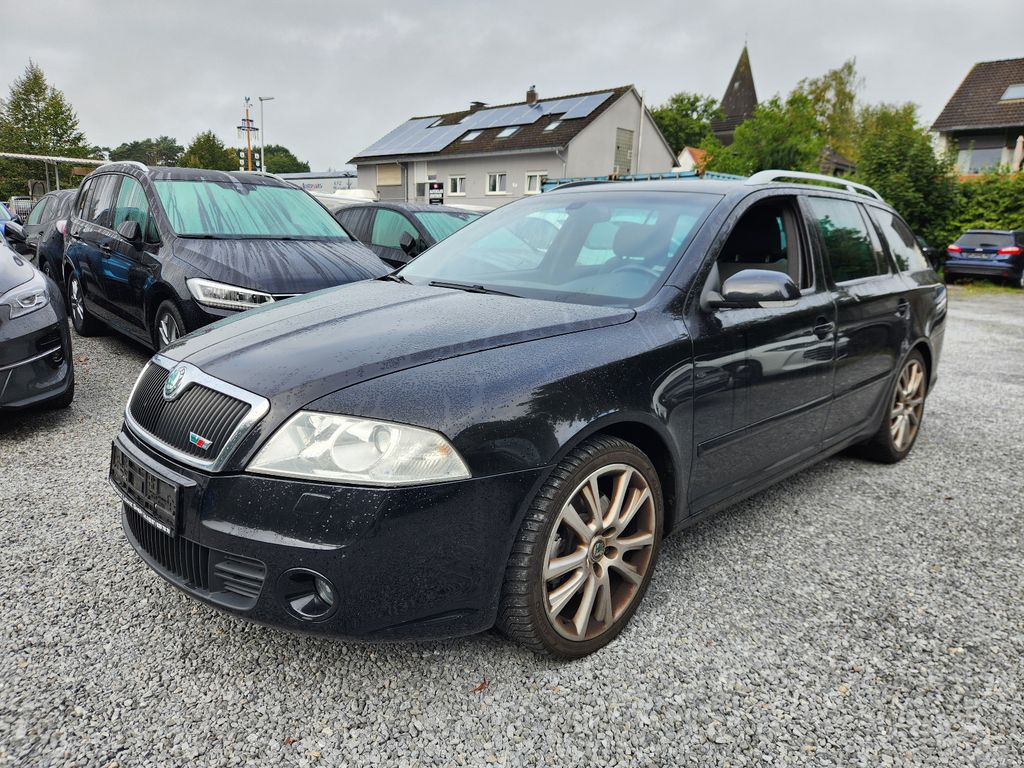 Bild des Angebotes Skoda Octavia RS Combi 170PS 6Gang AHK SHZ TÜV 07/2027