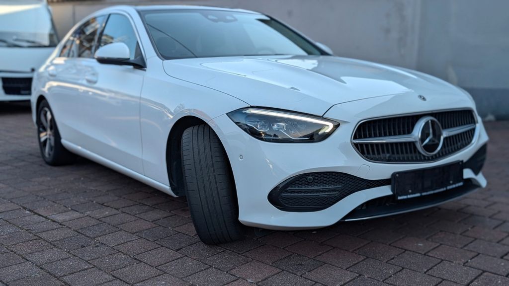 Bild des Angebotes Mercedes-Benz C 220d 9G-tr. Panorama,Avantgarde,wenigKM,1.HD