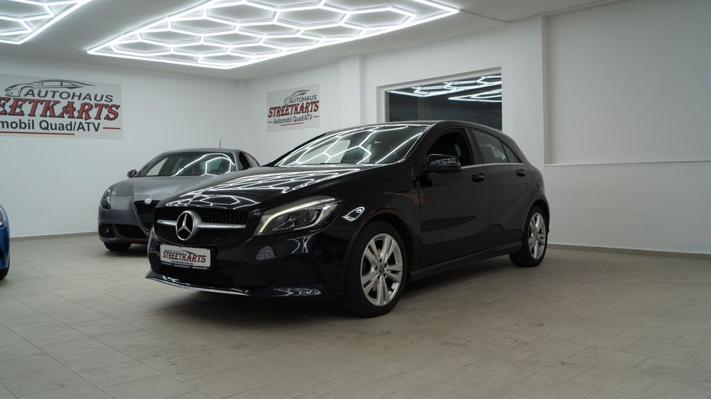 Bild des Angebotes Mercedes-Benz A 180 BlueEfficiency Klima Navi PDC Kamera Leder