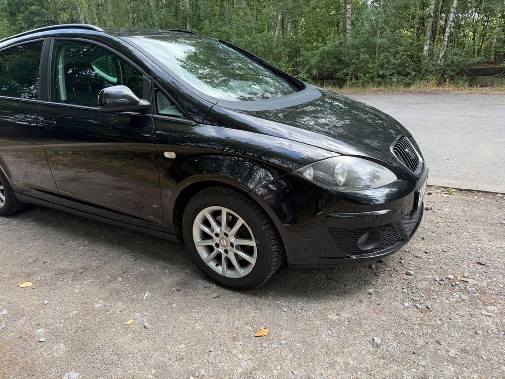 Bild des Angebotes Seat Altea Xl 1.6 TDI  Reifen Zahnriemen Bremsen Neuw