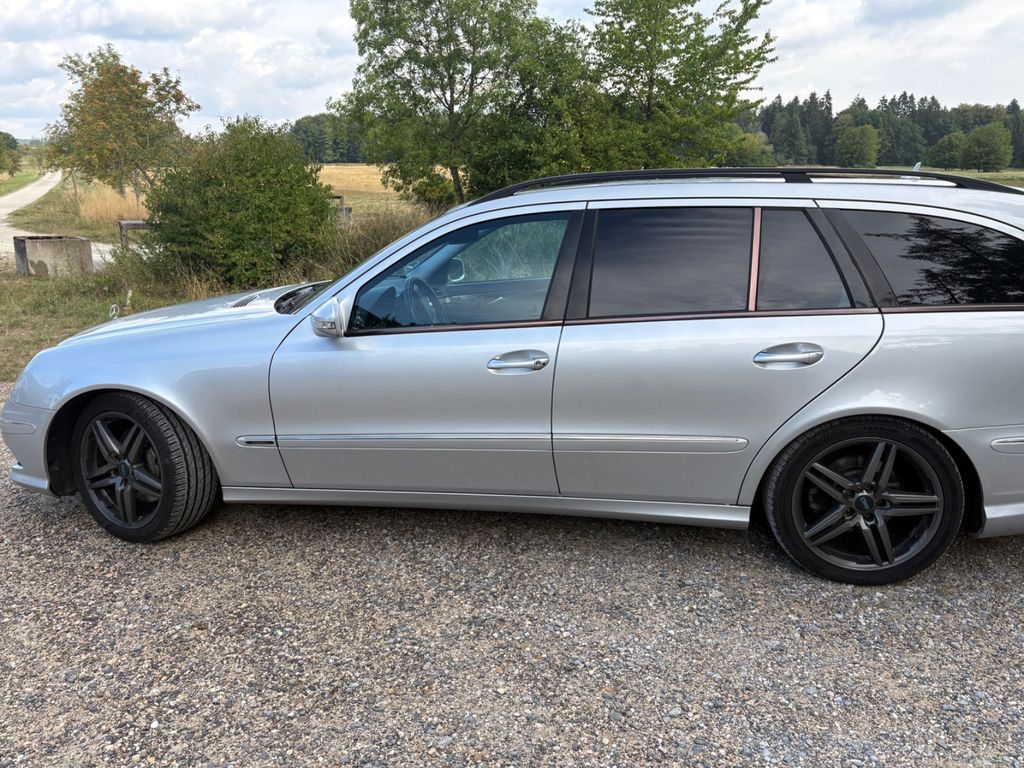 Bild des Angebotes Mercedes-Benz E 500 T AVANTGARDE Avantgarde