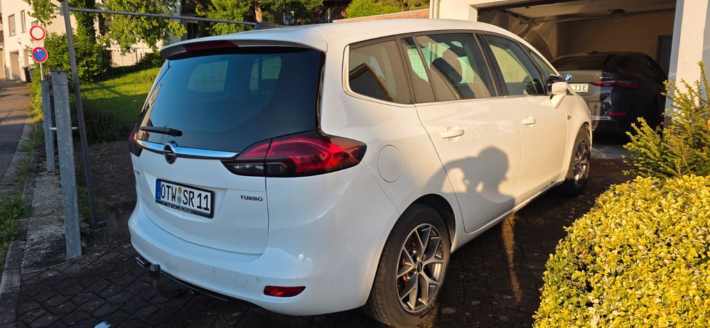 Bild des Angebotes Opel Zafira Tourer 1.6 Turbo Business Innovation 1.Hd