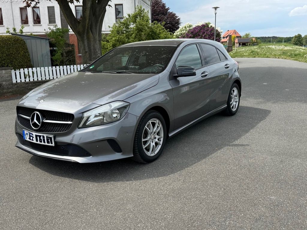 Bild des Angebotes Mercedes-Benz A 200 d Urban Linie