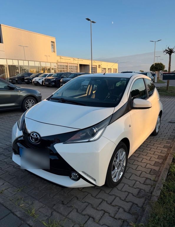 Bild des Angebotes Toyota Aygo | 69 PS | 5-Türer | Nur 50.116 km |